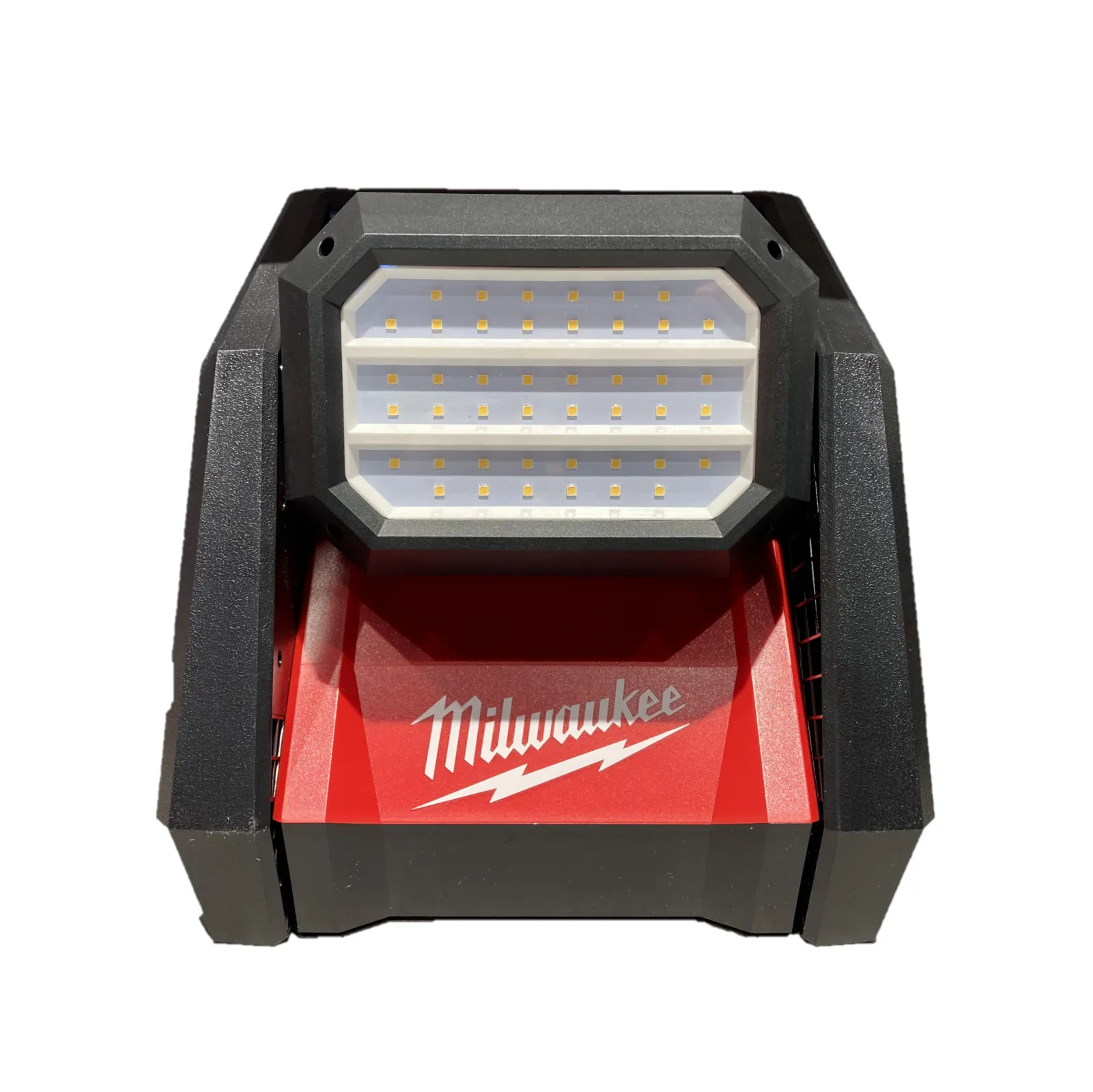 Faro LED da cantiere 4000 lumen a 3 intensità batteria M18 o cavo elettrico MILWAUKEE HOAL-0